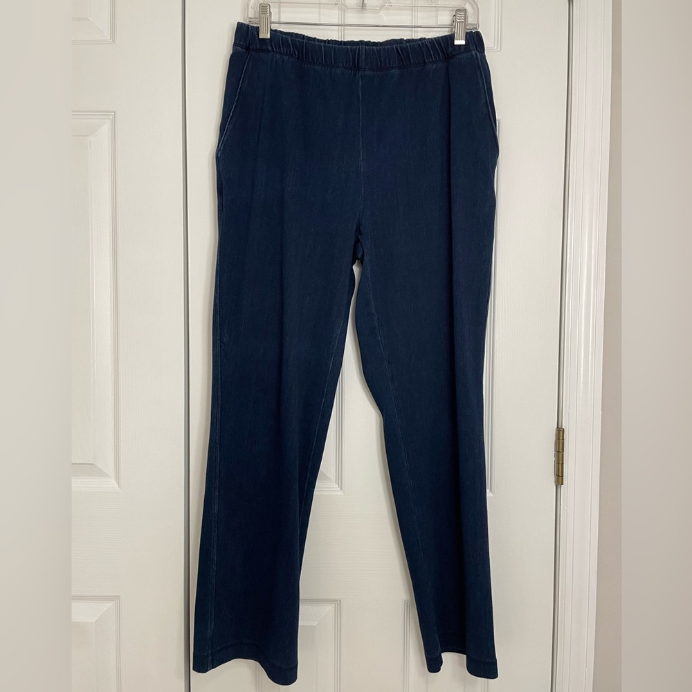 Wide leg, stretch denim, pull on style with side pockets from Lands End